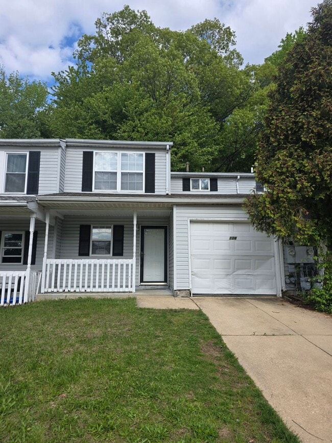 Building Photo - Twin Home in Saddlebrook
