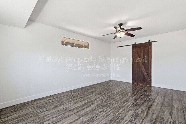 Building Photo - 207 E El Caminito Dr