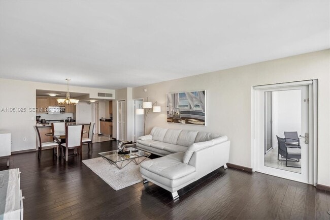 Building Photo - 10275 Collins Ave