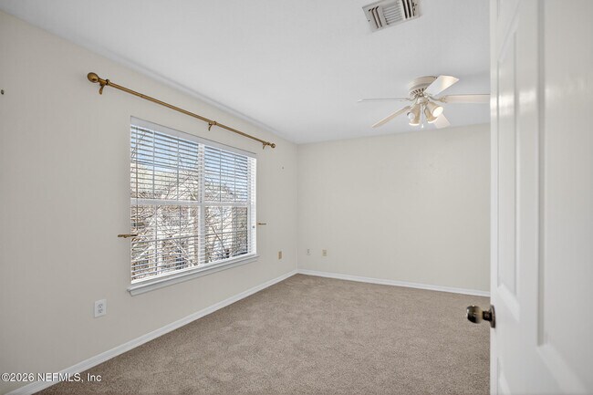 Building Photo - 10961 Burnt Mill Rd