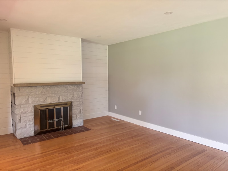 Building Photo - 2514 E 5th St