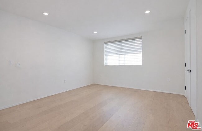 Building Photo - 8261 1st St