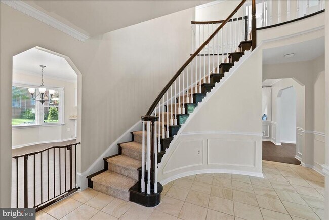 Building Photo - 4527 Sawgrass Ct