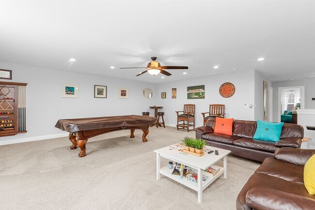 Building Photo - 1399 Berkshire Ave