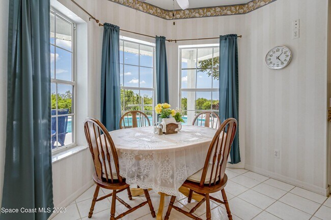 Building Photo - 2240 Marsh Harbor Ave