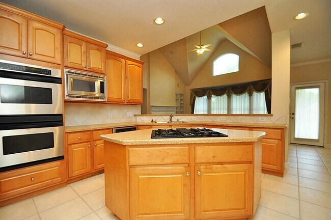 Building Photo - 4210 Leaflock Ln
