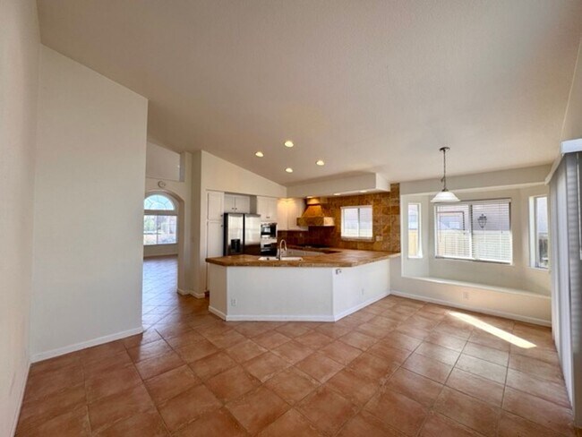 Building Photo - For a limited time only, enjoy 15 DAYS FREE RENT when you lease today! Charming 3 bedroom 2 Bathr...