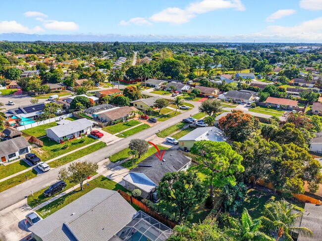 Building Photo - 4896 Neros Dr