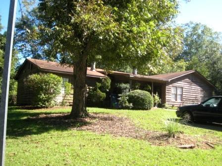 Primary Photo - 2 Bedroom Duplex in Boulevard with a Yard