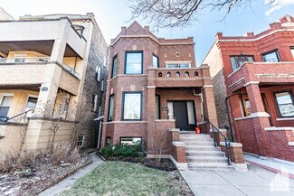 Building Photo - 2638 N Mozart St