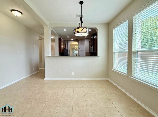 Building Photo - Spacious and Beautiful Two-Story 5 Bedrooms, 3.5 Bathrooms Home, With Easy Access to I-35, Loop 1...