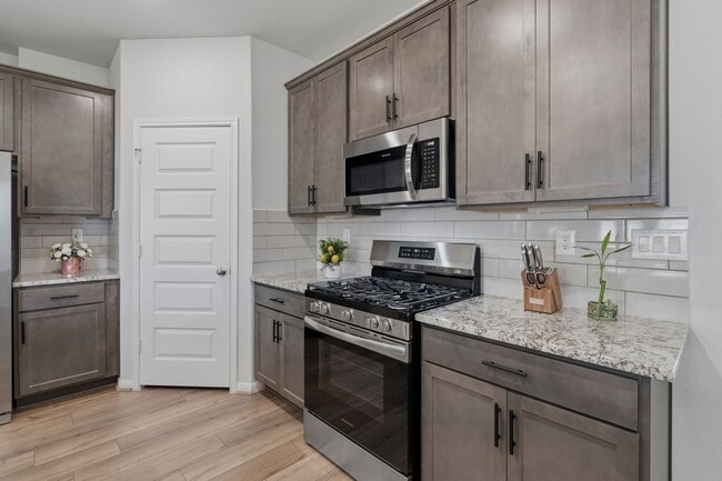 Building Photo - 8320 Bristlecone Pne Wy