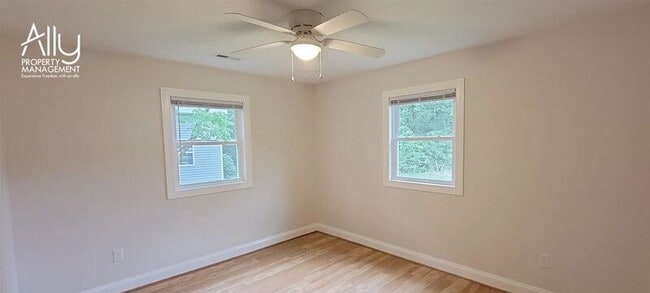 Building Photo - 290 Windfield Cir