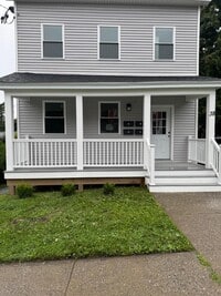 Building Photo - 38 Corlies Ave