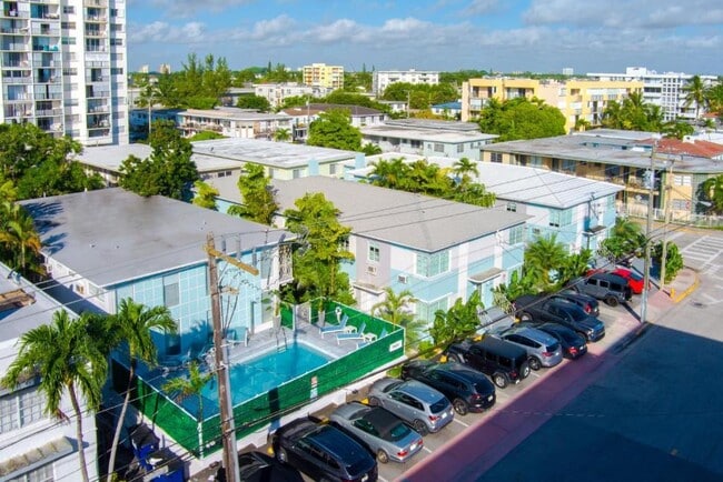 Building Photo - Resort-Style 1-Bedroom Apartment in Prime ...
