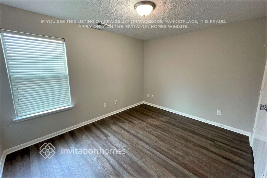 Building Photo - 3603 Fuller Bluff Drive