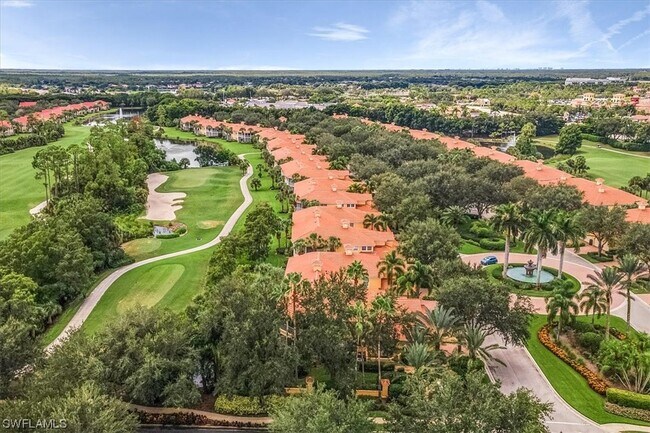 Building Photo - 20201 Burnside Pl