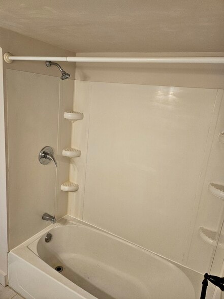 Building Photo - 25 E Prospect St