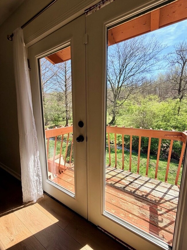 Building Photo - Charming West Nashville Condo with Designer Kitchen & Private Patio Access