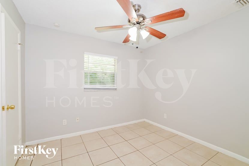 Building Photo - 3694 Rundo Dr