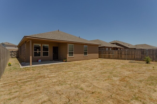 Building Photo - 6927 Kate Reed Dr