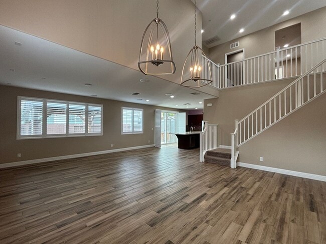 Building Photo - Modern 4BD Home in Brighton Landing | Solar | Bed & Bath Downstairs