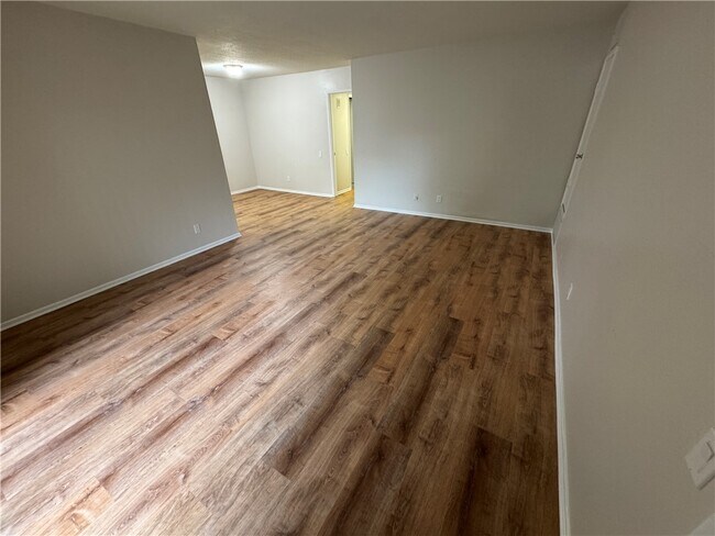 Building Photo - 25861 Marguerite Pkwy