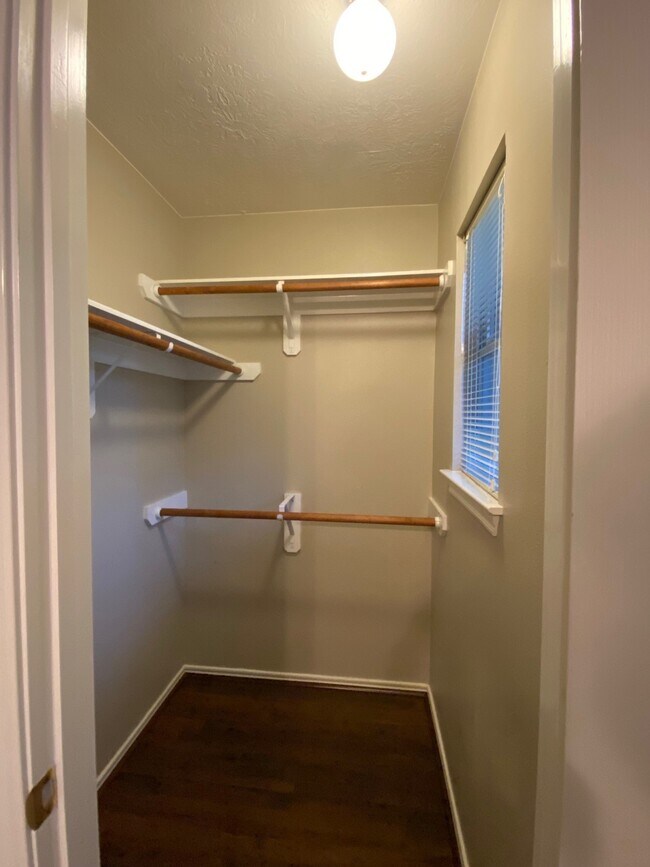 Building Photo - 23 Summer Haze Cir