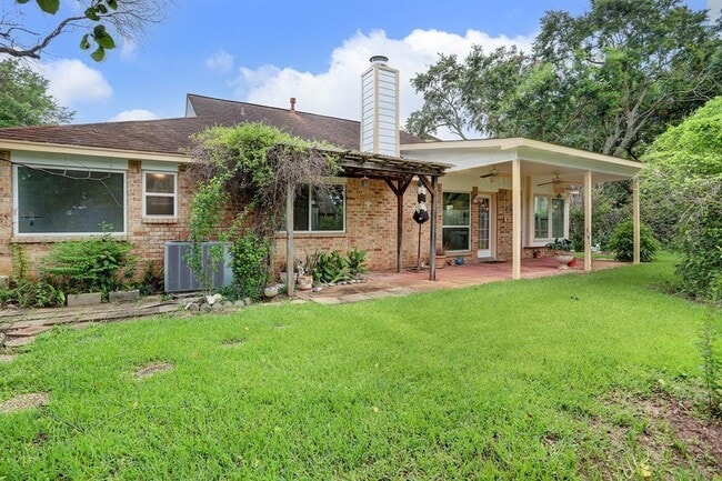 Building Photo - 3826 Carya Cir
