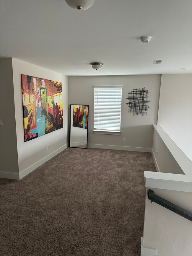 Building Photo - Mebane townhouse