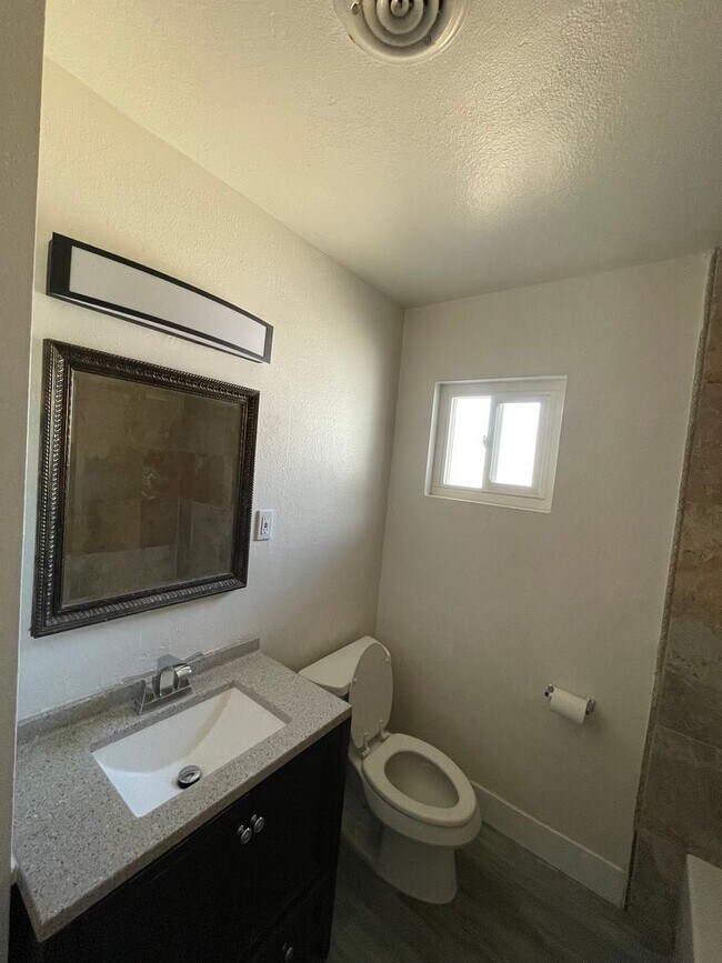 Building Photo - For Rent – 3 Bed, 2 Bath Home in Rowland Heights