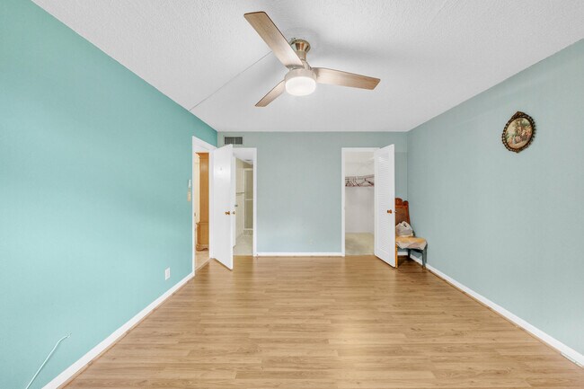 Building Photo - 3070 NW 48th Terrace