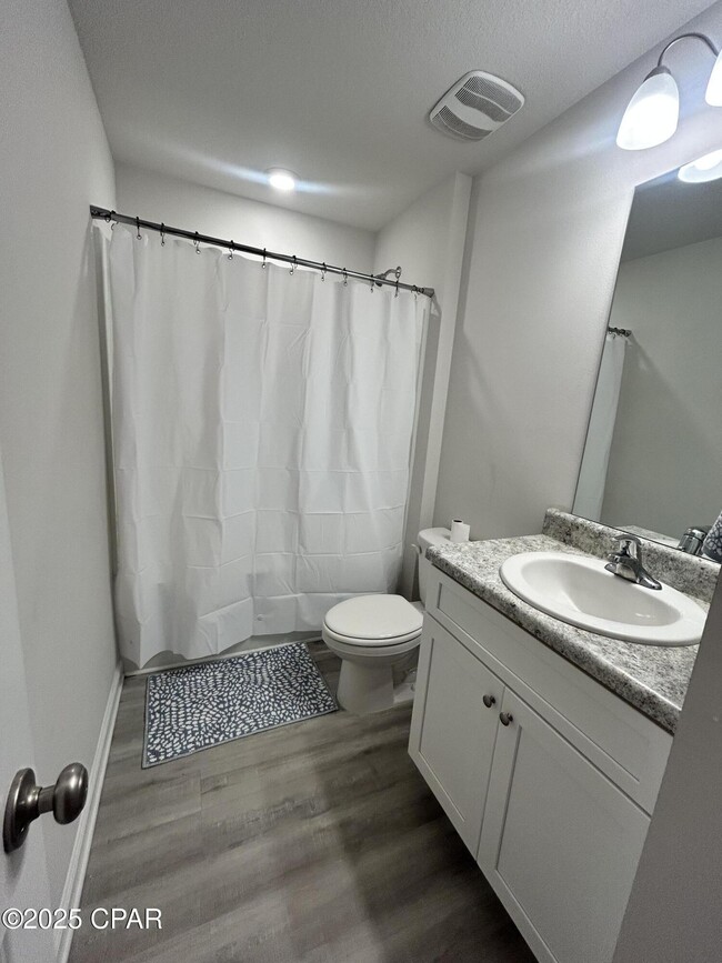 Building Photo - 5128 Sienna Dr