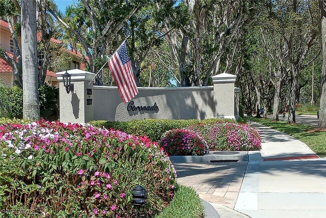 Building Photo - 7225 Pelican Bay Blvd