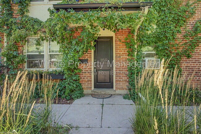 Building Photo - 1159 Krameria St