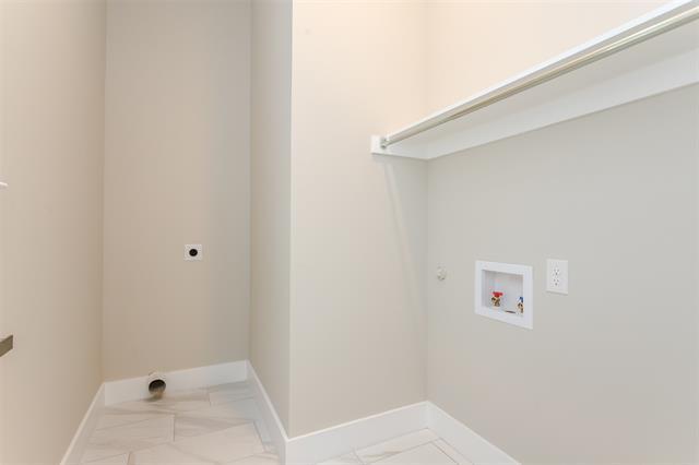 Building Photo - 200 S Village Way