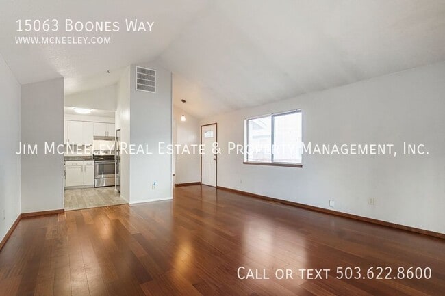 Building Photo - 15063 Boones Way