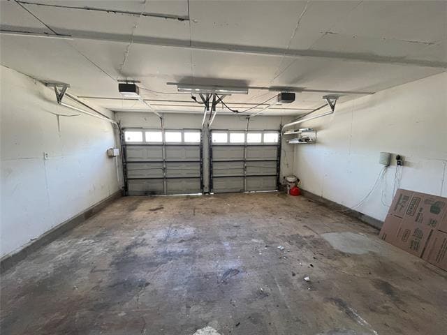 Building Photo - 2612 Avenida Loop