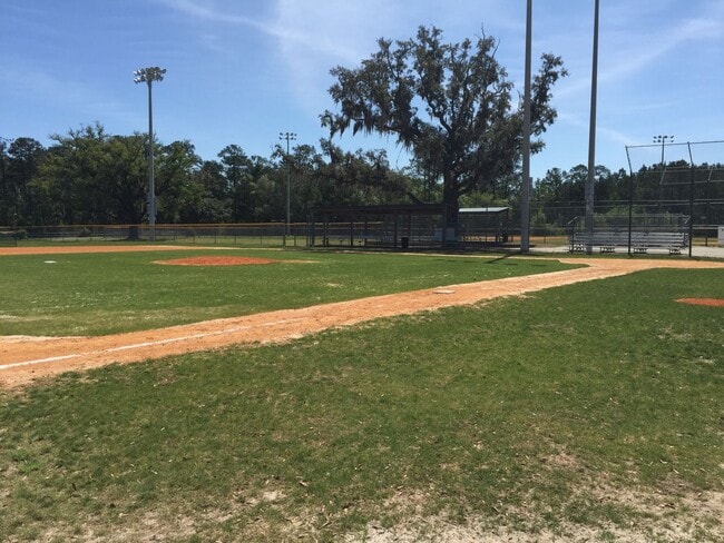 Building Photo - Turnkey 3 Bedroom Home in Firefly Community at Hammock Bay!