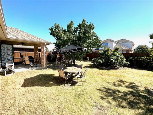 Building Photo - 2800 Cascade Cove Dr