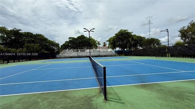 Building Photo - 2617 SE 27th Dr