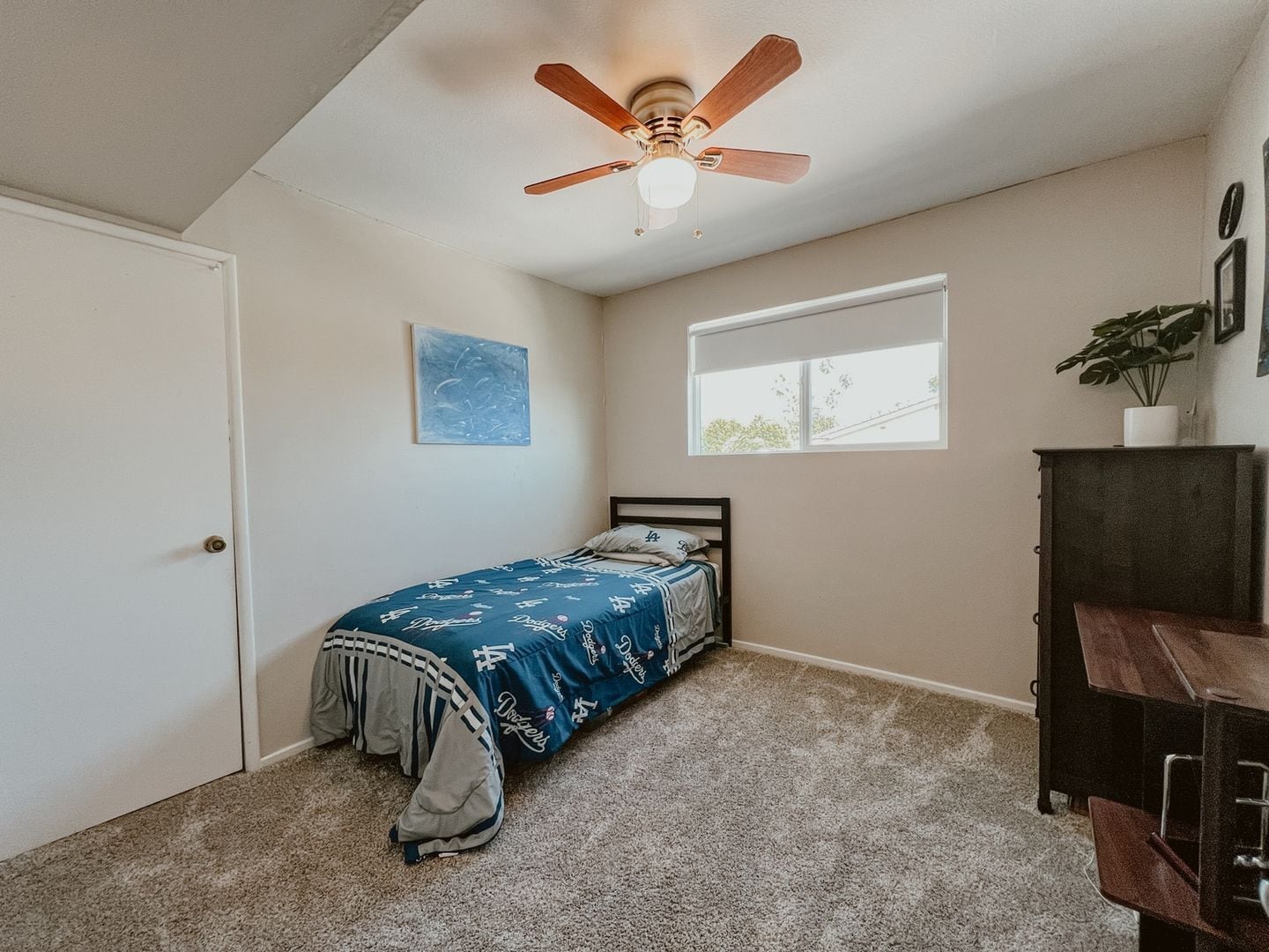 Building Photo - 1730 Asbury Dr