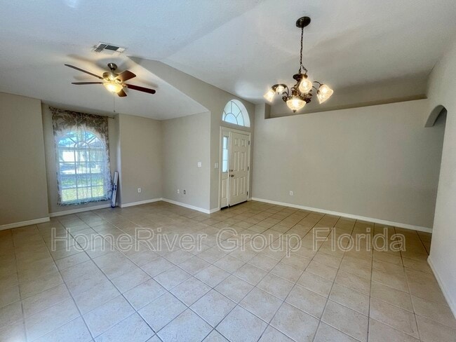 Building Photo - 5534 Turtle Crossing Loop