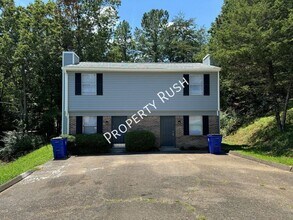 Building Photo - 1511 Rustic Dr