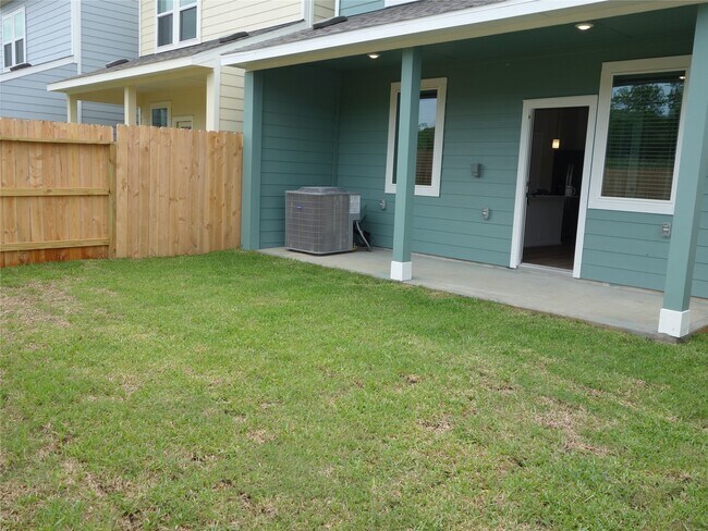 Building Photo - 701 Sand Dollar Dr