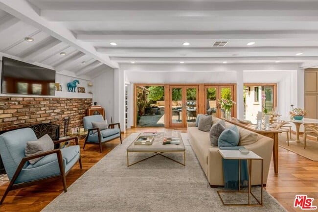 Building Photo - 9545 Dalegrove Dr