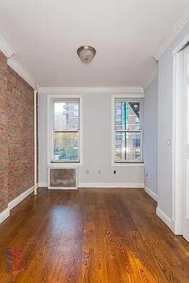 Building Photo - 493 Second Avenue