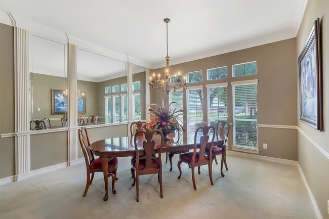 Building Photo - 2603 Little Lake Ct