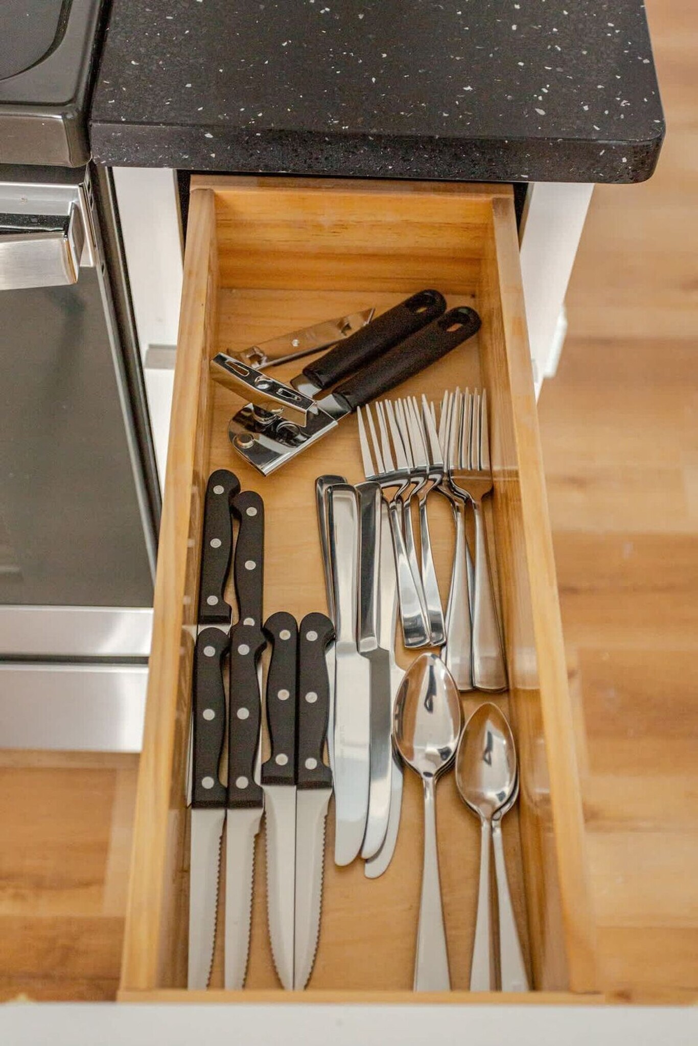 Building Photo - 1384 Ridge Ave