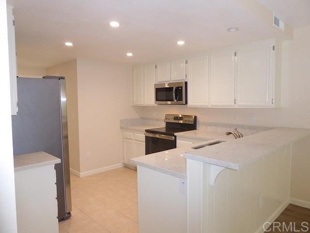 Building Photo - 4705 Birchwood Cir